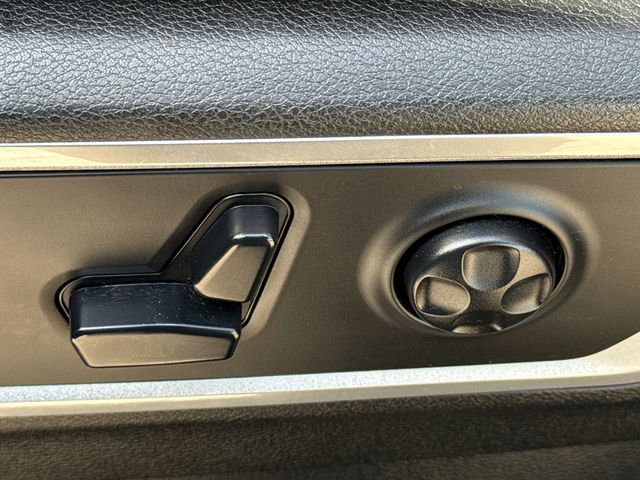 Used 2020 Black Ram Laramie image 21