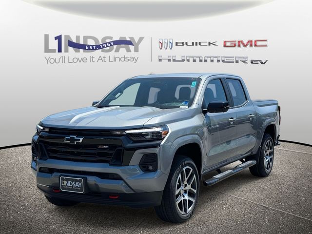 Sterling Gray Metallic 2024 Chevrolet Colorado Z71 Crew Cab 4WD Pickup Truck Four-Wheel Drive 8-Speed Automatic