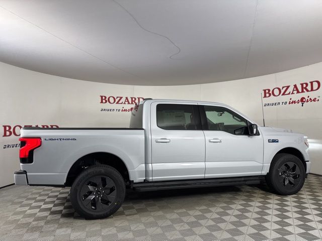 2025 Space White Metallic Ford F-150 Lightning Flash AWD Truck