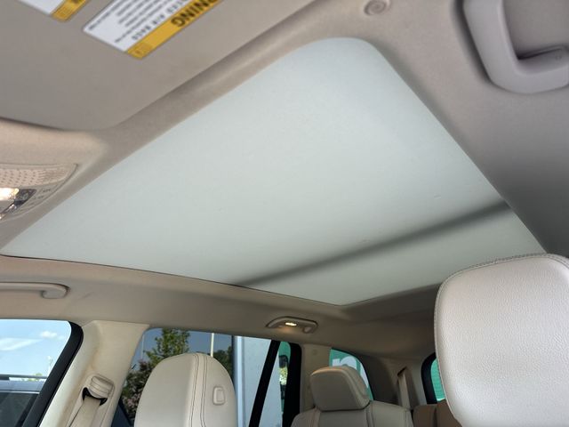 Used 2024 White Mercedes-Benz GLS 450 image 21