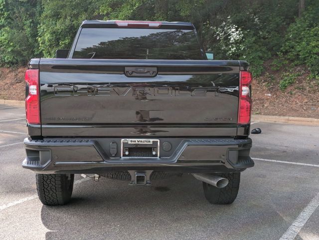 2025 Chevrolet Silverado 2500HD Custom photo
