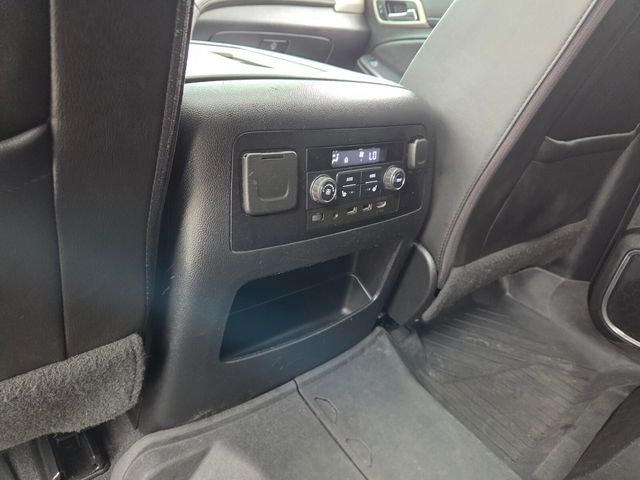 Used 2020 Black GMC Denali image 9