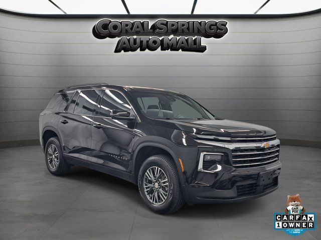 2024 Chevrolet Traverse LT