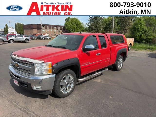 Victory Red 2013 Chevrolet Silverado 1500 LT Extended Cab 4WD Pickup Truck Four-Wheel Drive 6-Speed Automatic Overdrive