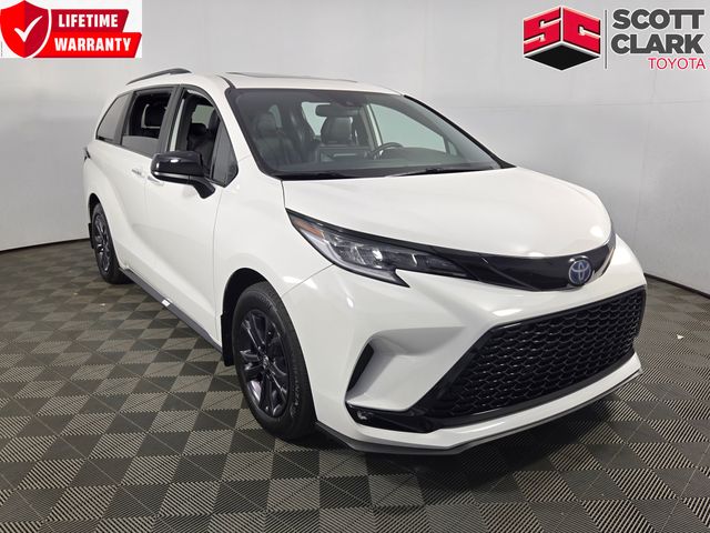 2025 Toyota Sienna XSE