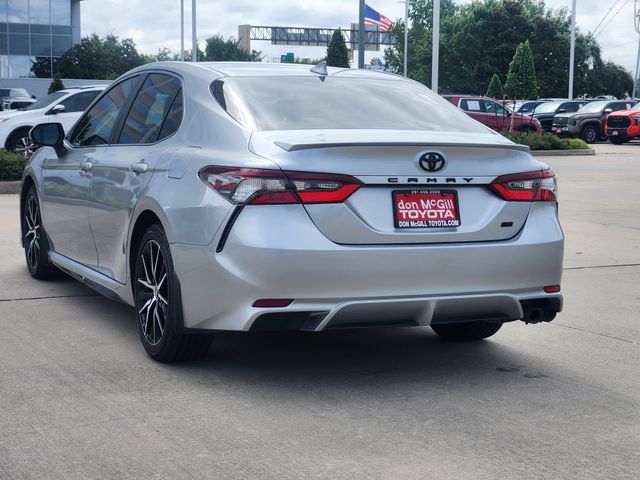 2023 Toyota Camry SE Silver at Community Honda