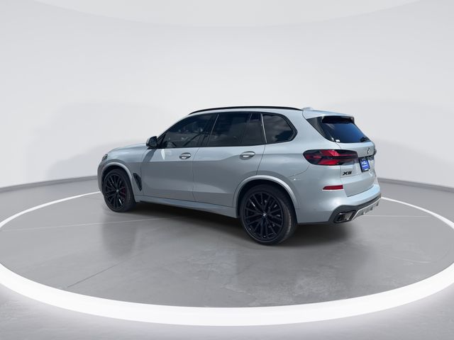 Used 2025 Gray BMW sDrive40i image 5