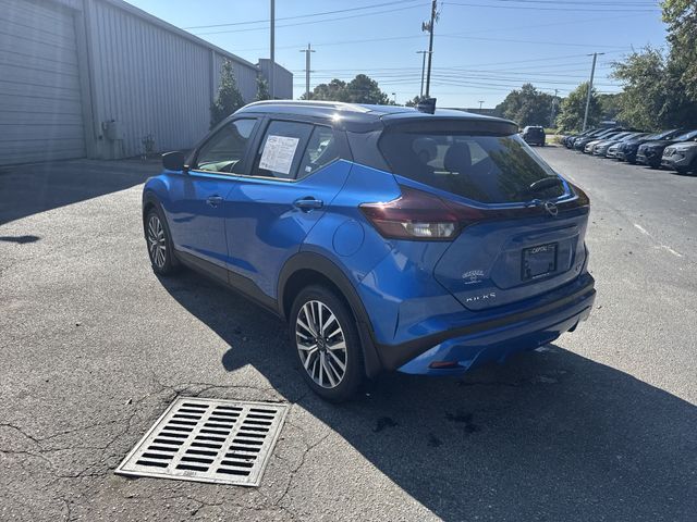 Used 2024 Blue Nissan SV image 7