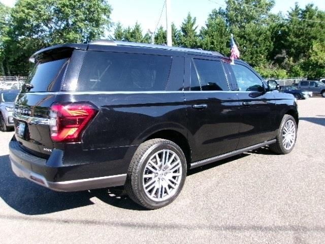 used 2022 Ford Expedition Max car, priced at $53,996