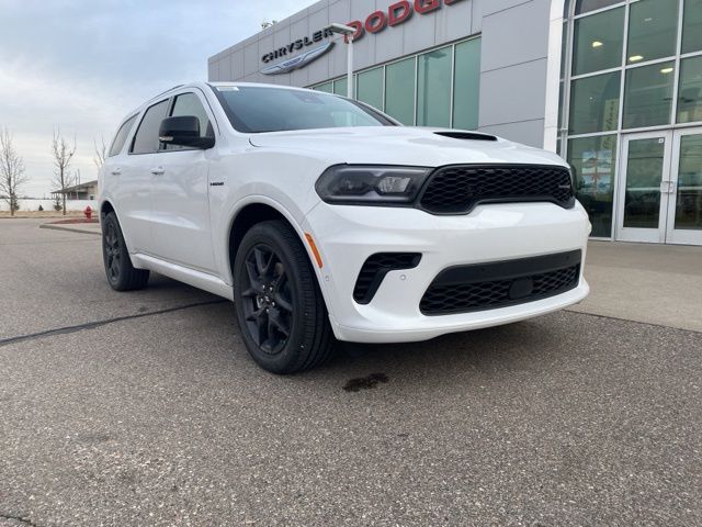 2026 Dodge Durango GT Plus HEMI V8 - White Knuckle Clearcoat exterior view 3