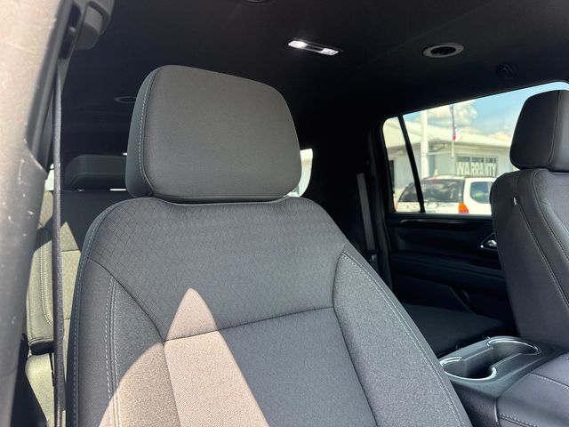 Used 2023 White GMC SLE image 24