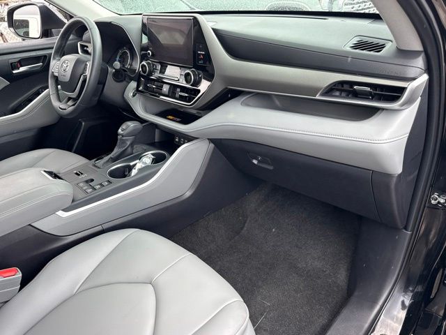 2026 Toyota Highlander - $52,088