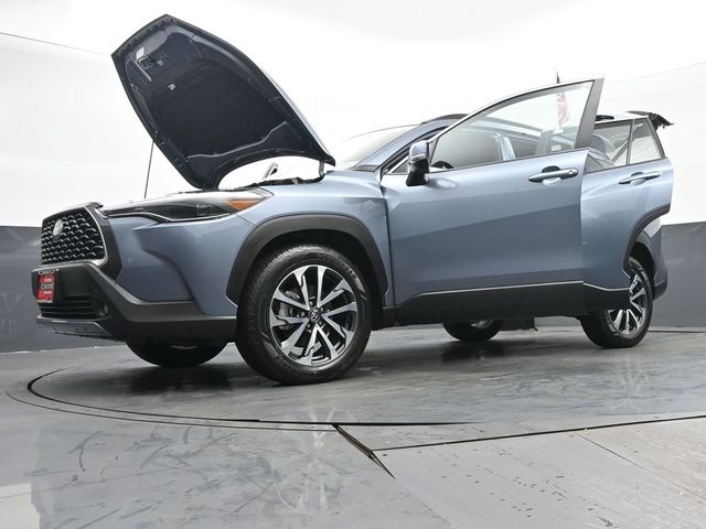 2024 Toyota Corolla Cross XLE 47