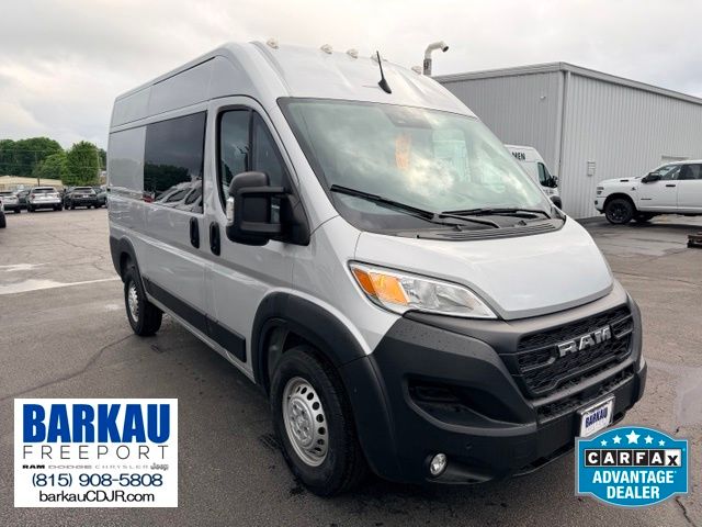 Bright Silver Clearcoat Metallic 2025 RAM ProMaster 1500 Tradesman 136 High Roof Cargo Van FWD Van Front-Wheel Drive 9-Speed Automatic