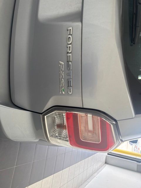 2017 Subaru Forester 2.5i Touring - 6