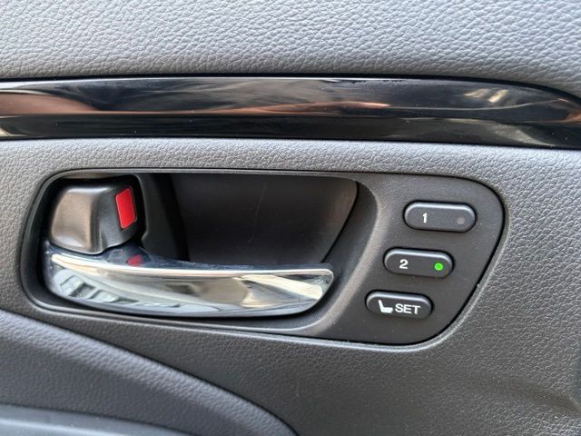 used 2020 Honda Pilot car, priced at $26,481
