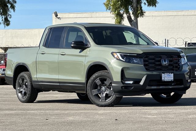 New 2026 Ash Green Metallic Honda TrailSport image 2