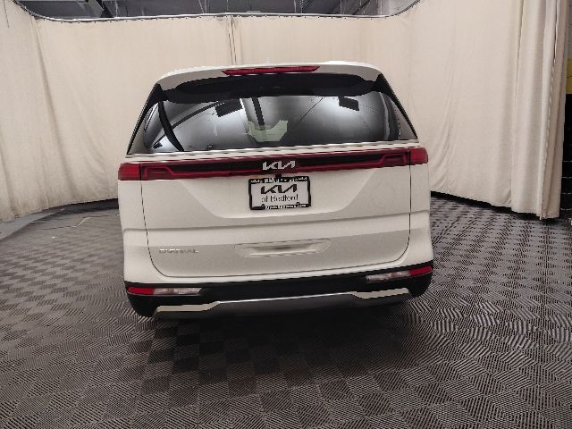 2024 Kia Carnival SX Prestige - Image 5