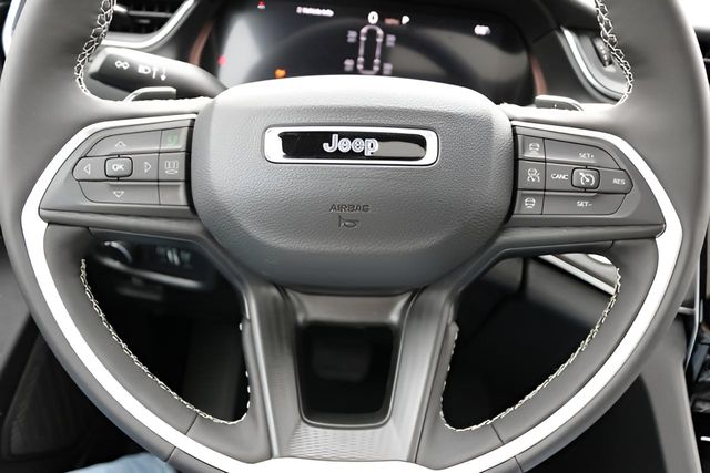 New Car 2025 Jeep Grand Cherokee L  Laredo X For Sale Under $35,000 In Austin, Texas