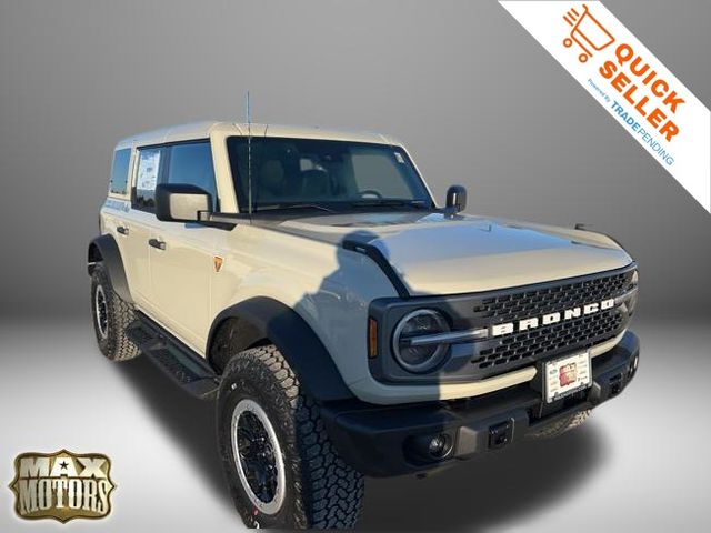 Desert Sand 2025 Ford Bronco SUV / Crossover Four-Wheel Drive Automatic