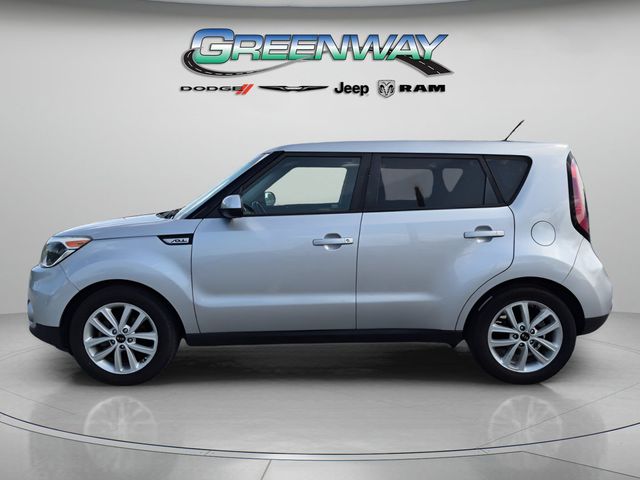 Used 2018 Silver Kia Plus image 2