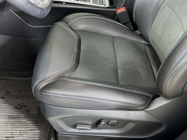 2022 Carbonized Gray Metallic Ford Explorer ST RWD SUV