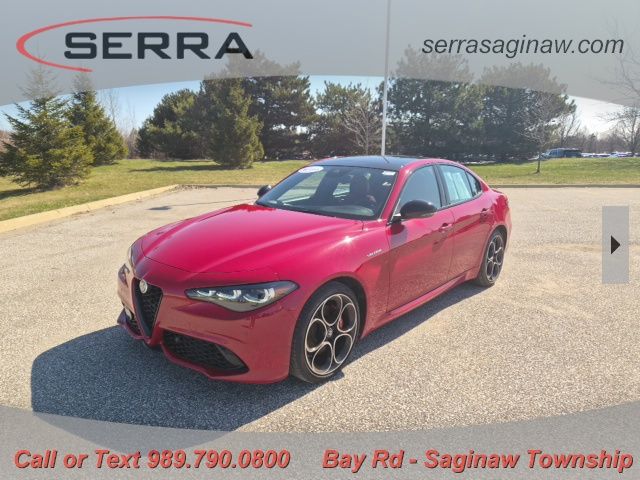 Alfa Rosso 2024 Alfa Romeo Giulia Veloce AWD Sedan All-Wheel Drive 8-Speed Automatic