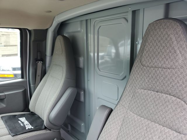 2026 Chevrolet Express 3500 Regular Cab RWD Service Utility Van for sale #TN002285 - photo 18