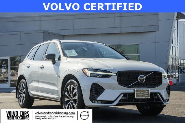 2024 Volvo XC60 B5 Plus Dark Theme AWD