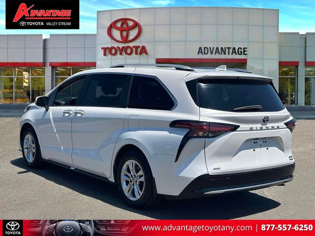 Used 2023 Toyota Sienna Van
