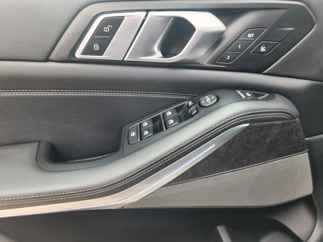2025 BMW X5 xDrive40i Gray at DeMontrond Auto Country