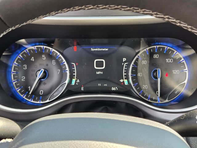 New 2026 Blue Chrysler Select image 24