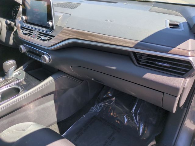 used 2023 Nissan Altima car, priced at $23,001