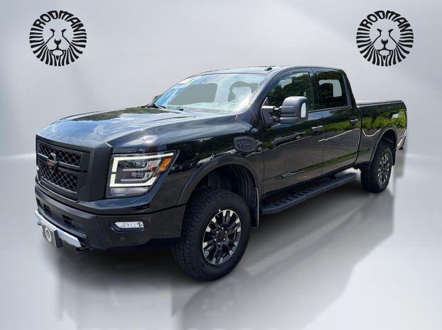 Super Black 2020 Nissan Titan Pickup Truck Four-Wheel Drive 9-Speed Automatic