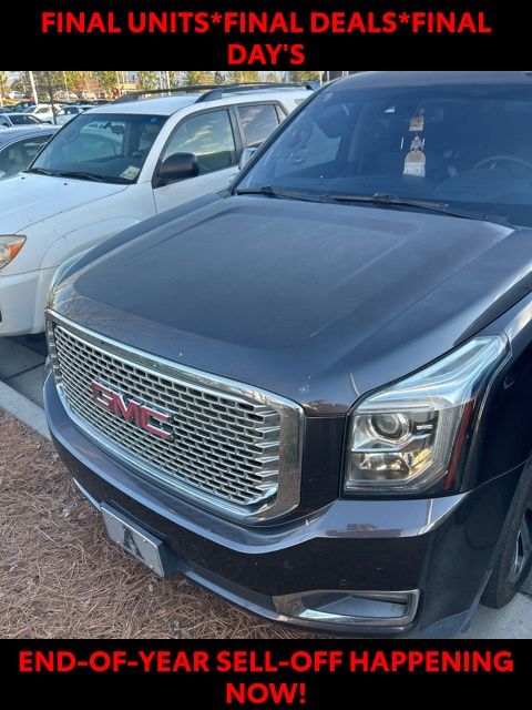 2016 GMC Yukon Denali's photo