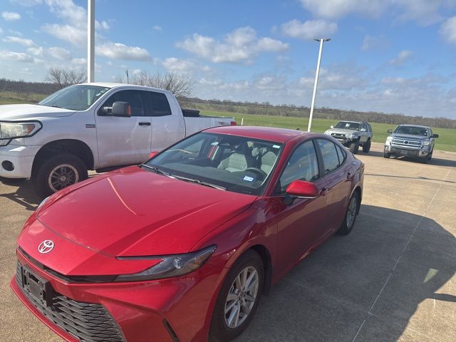 2025 Toyota Camry LE FWD