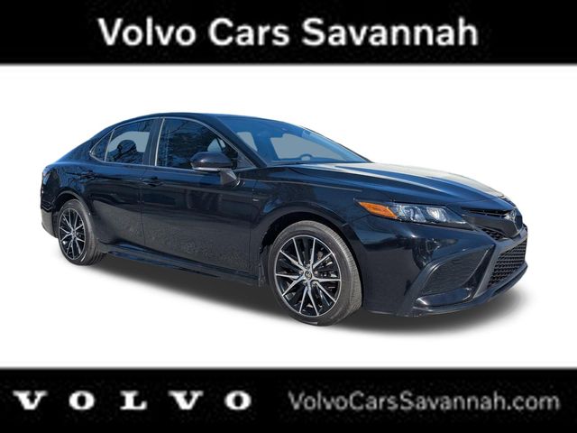 2024 Toyota Camry SE FWD