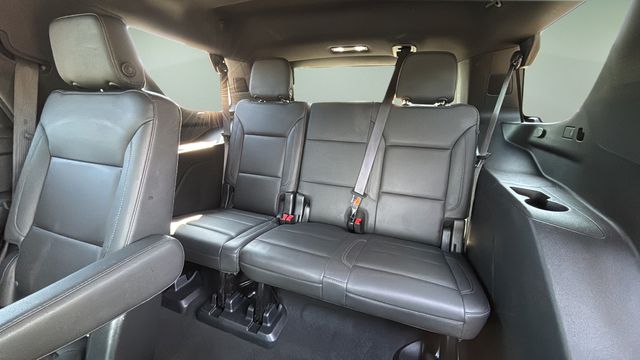 Used 2021 Gray Chevrolet Z71 image 33