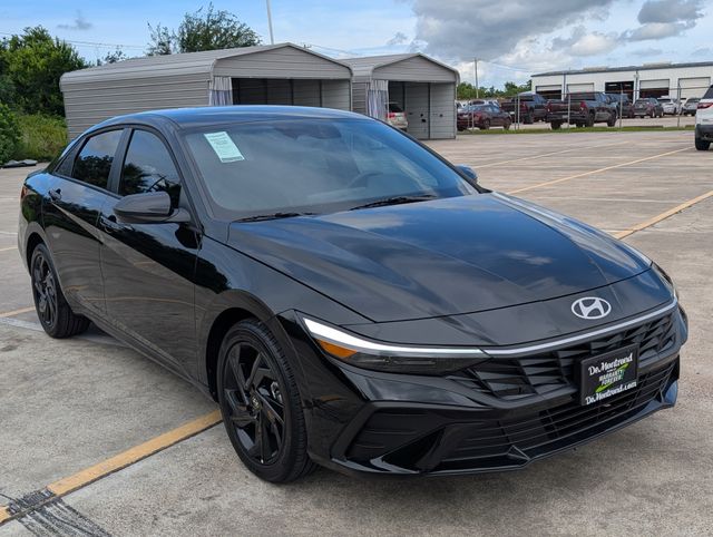 2026 Hyundai Elantra SEL Sport - 2