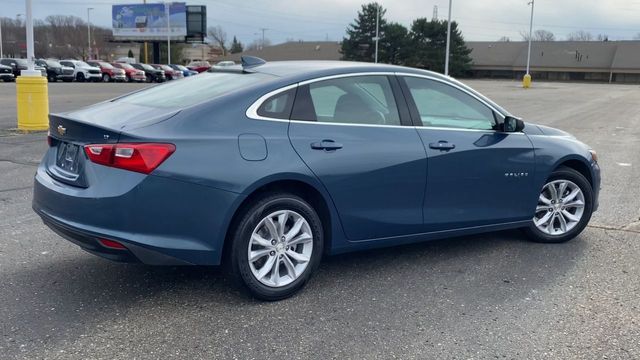 2024 Chevrolet Malibu LT 8