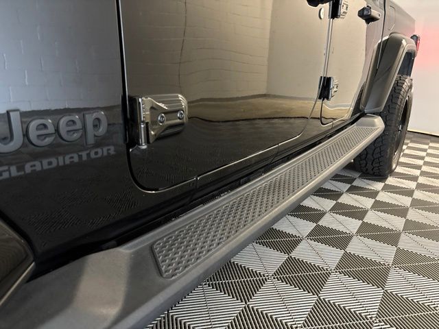 Used 2022 Jeep Gladiator Truck