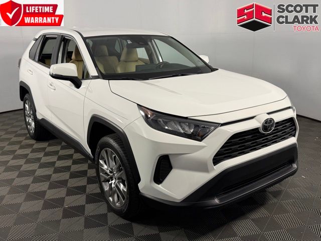 2022 Toyota RAV4 LE