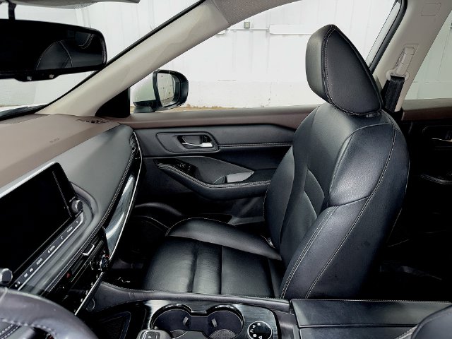 Used 2023 Nissan Rogue SUV