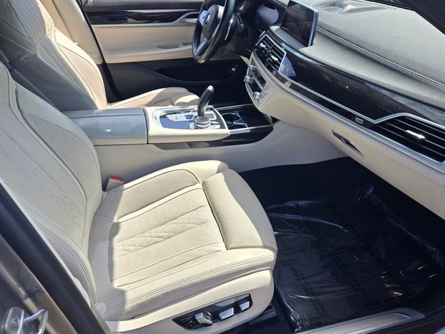 2021 BMW 740i - $36,291