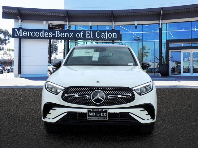 New 2026 White Mercedes-Benz GLC 300 Coupe image 2