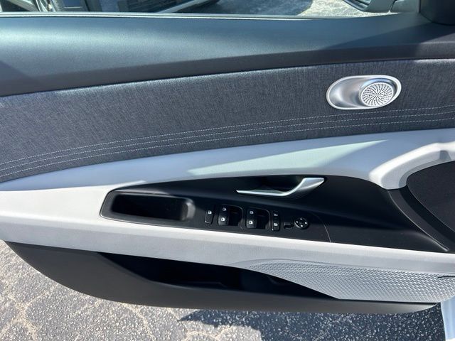 HyundaiElantra11