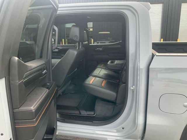 2024 GMC Sierra 1500 AT4 - Photo 9