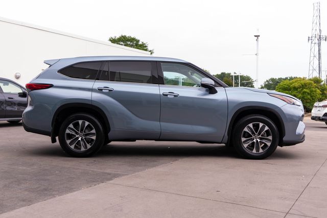 Used 2022 Toyota Highlander SUV