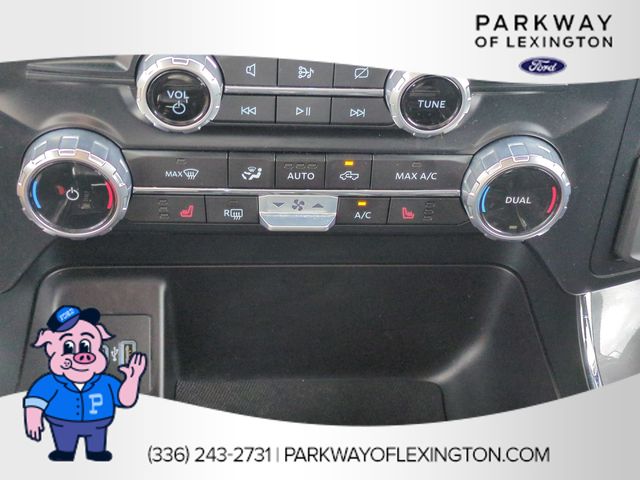 Used 2023 Agate Black Metallic Ford XLT image 24
