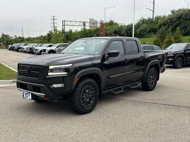  2022 Nissan Frontier PRO-4X Crew Cab 4WD   